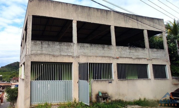 Casa com 2 Quartos à Venda, 180 m² em Jabaraí - Guarapari