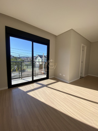 Imagem Sobrado com 3 Quartos à Venda, 104 m² em Boqueirão - Curitiba Imagem Sobrado com 3 Quartos à Venda, 104 m² em Boqueirão - Curitiba