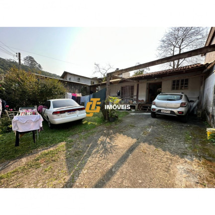 Casa com 2 Quartos à Venda,  em Monte Alegre - Camboriú