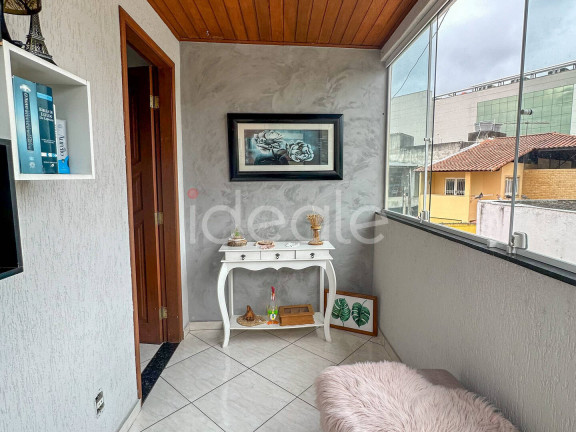 Imagem Casa com 9 Quartos à Venda,  em Taquara - Rio De Janeiro