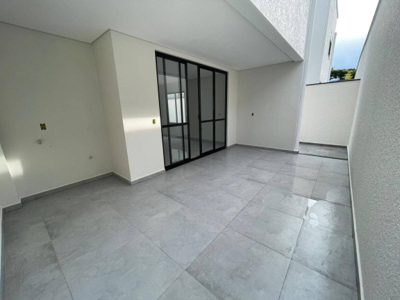 Imagem Casa com 3 Quartos à Venda, 150 m² em São João Do Rio Vermelho - Florianópolis
