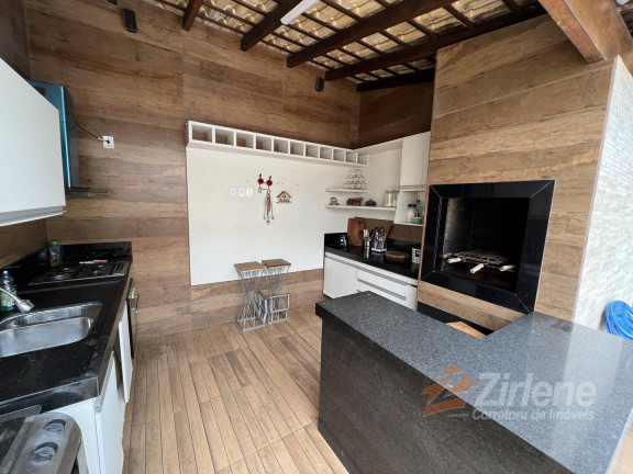Imagem Casa com 7 Quartos à Venda, 600 m² em Santa Mônica - Guarapari Imagem Casa com 7 Quartos à Venda, 600 m² em Santa Mônica - Guarapari