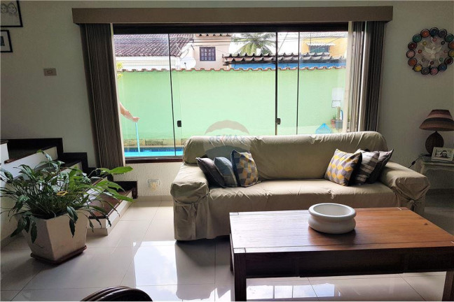 Imagem Casa de Condomínio com 3 Quartos à Venda, 186 m² em Taquara - Rio De Janeiro