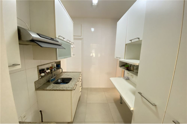 Imagem Apartamento com 3 Quartos à Venda, 107 m² em Copacabana - Rio De Janeiro Imagem Apartamento com 3 Quartos à Venda, 107 m² em Copacabana - Rio De Janeiro