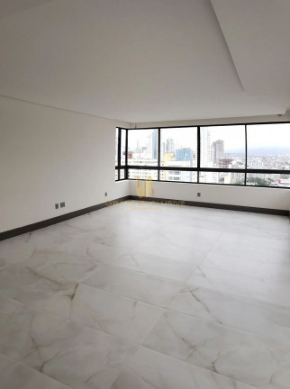 Imagem Apartamento com 3 Quartos à Venda, 130 m² em Centro - Balneário Camboriú Imagem Apartamento com 3 Quartos à Venda, 130 m² em Centro - Balneário Camboriú