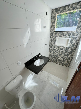 Imagem Casa com 3 Quartos à Venda, 90 m² em Perocão - Guarapari