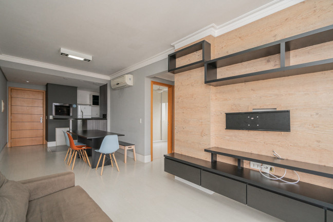 Imagem Apartamento com 2 Quartos à Venda, 67 m² em Passo Da Areia - Porto Alegre