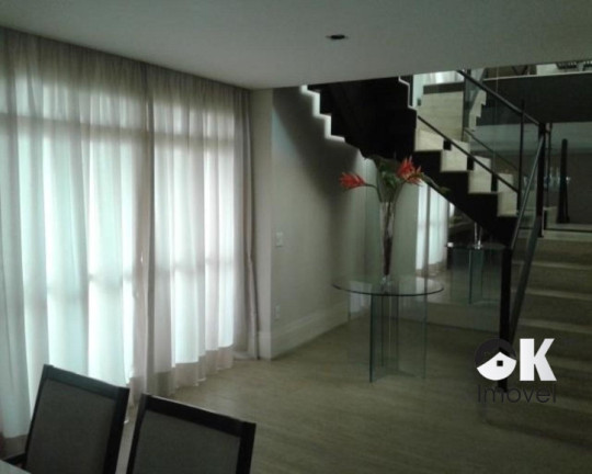 Imagem Cobertura com 3 Quartos à Venda, 340 m² em Vila Nova Conceição - São Paulo