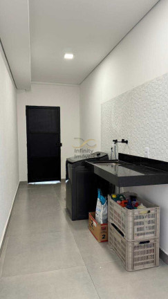 Imagem Casa com 3 Quartos à Venda, 370 m² em Braúnas - Belo Horizonte Imagem Casa com 3 Quartos à Venda, 370 m² em Braúnas - Belo Horizonte