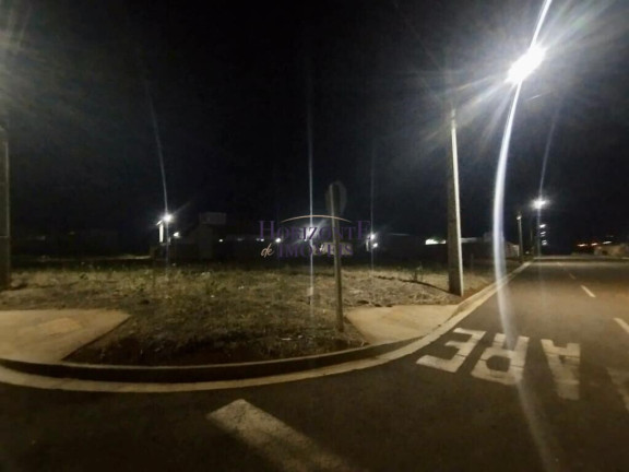 Terreno à Venda, 298 m² em Centro - Sidrolândia