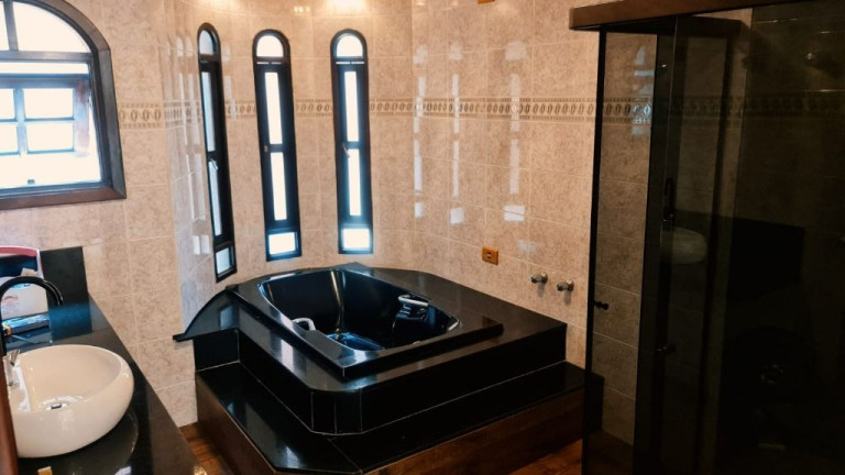 Imagem Sobrado com 3 Quartos à Venda, 278 m² em Jardim Realce - Suzano Imagem Sobrado com 3 Quartos à Venda, 278 m² em Jardim Realce - Suzano