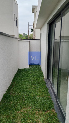 Casa com 3 Quartos à Venda, 128 m² em Santa Candida - Curitiba