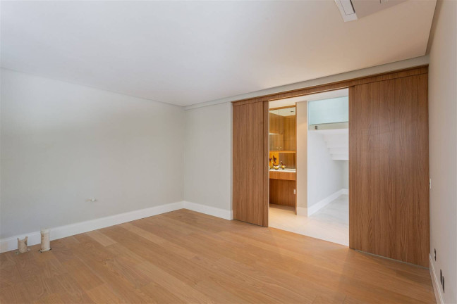 Imagem Casa com 4 Quartos à Venda, 524 m² em Estaleiro - Balneário Camboriú