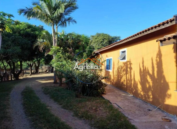 Imagem Imóvel com 3 Quartos à Venda, em Chacara Das Uvas - Mogi Mirim Imagem Imóvel com 3 Quartos à Venda, em Chacara Das Uvas - Mogi Mirim