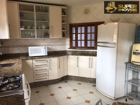 Imagem Casa com 4 Quartos à Venda, 690 m² em Laranjal - Pelotas Imagem Casa com 4 Quartos à Venda, 690 m² em Laranjal - Pelotas