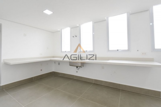 Imagem Apartamento com 3 Quartos à Venda, 306 m² em Jardim Paulista - São Paulo
