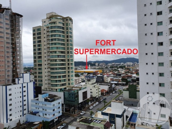 Imagem Apartamento com 3 Quartos à Venda, 195 m² em Centro - Balneário Camboriú