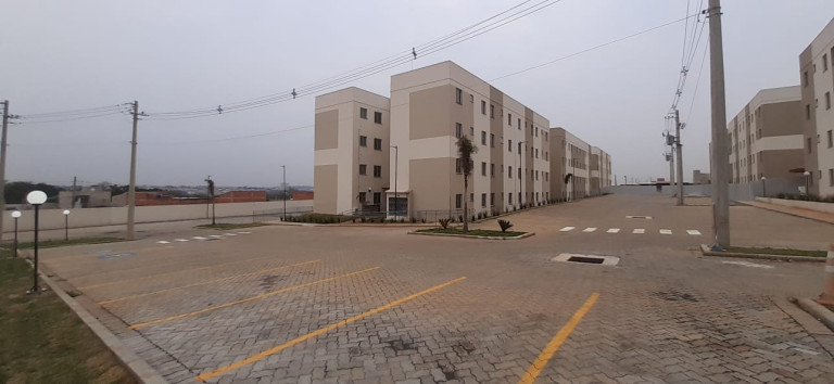 Imagem Imóvel com 2 Quartos à Venda, 42 m² em Laguna - Salto Imagem Imóvel com 2 Quartos à Venda, 42 m² em Laguna - Salto