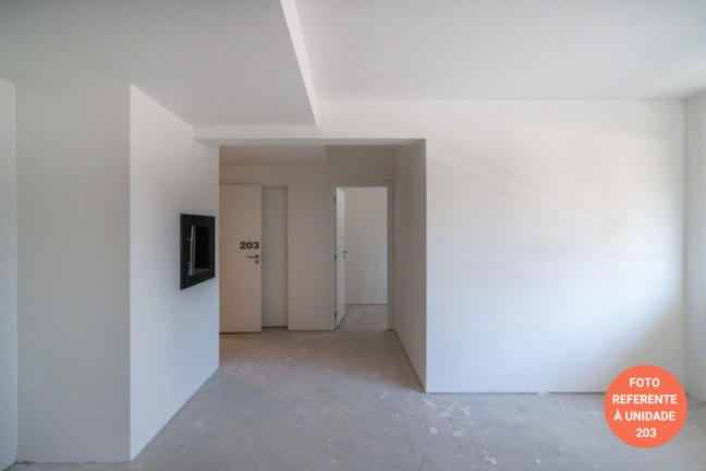 Imagem Imóvel com 1 Quarto à Venda, 71 m² em Menino Deus - Porto Alegre Imagem Imóvel com 1 Quarto à Venda, 71 m² em Menino Deus - Porto Alegre