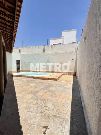 Imagem Casa com 2 Quartos à Venda, 220 m² em Centro - Petrolina Imagem Casa com 2 Quartos à Venda, 220 m² em Centro - Petrolina
