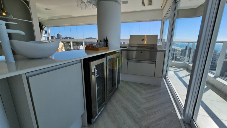 Imagem Apartamento com 4 Quartos à Venda, 222 m² em Praia Brava - Itajaí