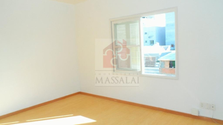 Imagem Apartamento com 2 Quartos à Venda, 72 m² em Menino Deus - Porto Alegre Imagem Apartamento com 2 Quartos à Venda, 72 m² em Menino Deus - Porto Alegre