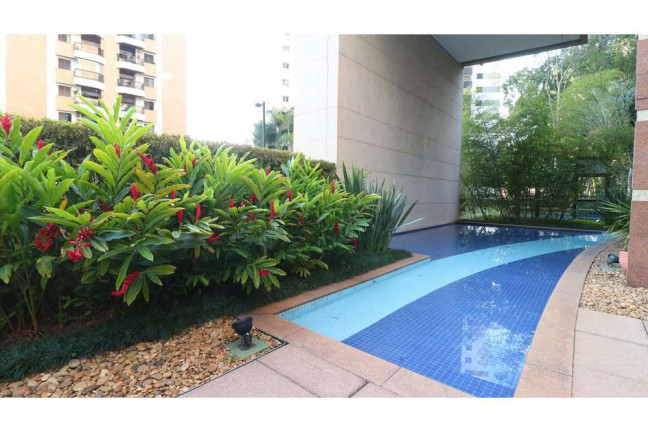 Imagem Imóvel com 4 Quartos à Venda, 226 m² em Morumbi - São Paulo Imagem Imóvel com 4 Quartos à Venda, 226 m² em Morumbi - São Paulo
