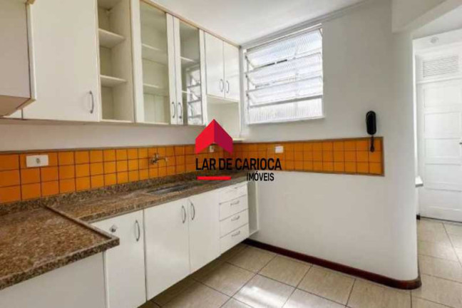 Imagem Apartamento com 3 Quartos à Venda, 100 m² em Copacabana - Rio De Janeiro