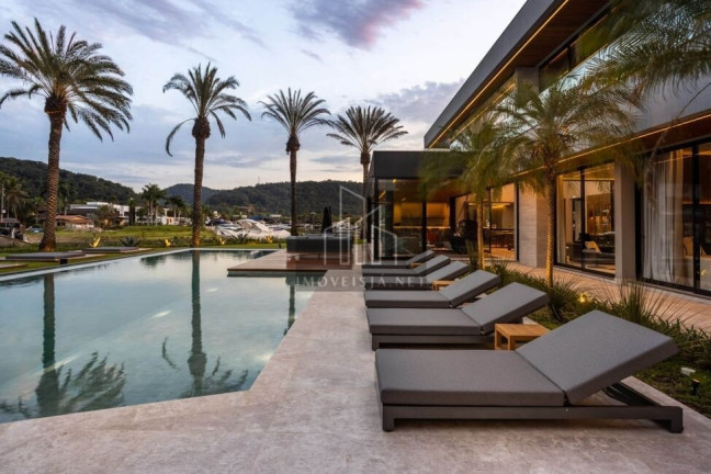 Imagem Casa com 5 Quartos à Venda, 1.000 m² em Tamboré - Santana De Parnaíba Imagem Casa com 5 Quartos à Venda, 1.000 m² em Tamboré - Santana De Parnaíba