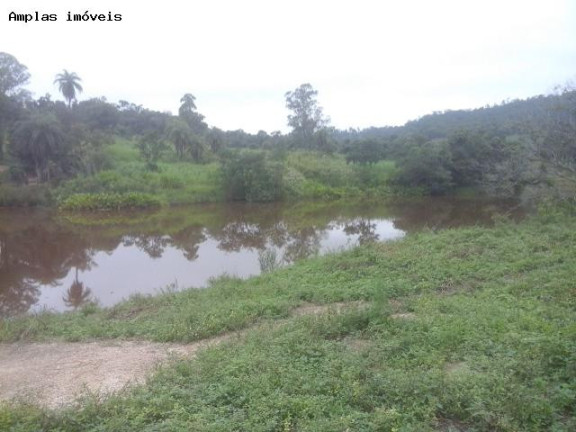Imagem Fazenda à Venda, 340 m² em Mato Dentro-sitio Novo - Mateus Leme Imagem Fazenda à Venda, 340 m² em Mato Dentro-sitio Novo - Mateus Leme