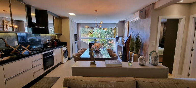 Imagem Apartamento com 3 Quartos à Venda, 94 m² em Cabeçudas - Itajaí