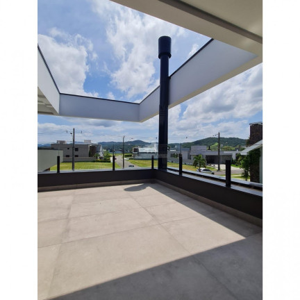 Imagem Casa com 4 Quartos à Venda, 286 m² em Santa Regina - Camboriú Imagem Casa com 4 Quartos à Venda, 286 m² em Santa Regina - Camboriú