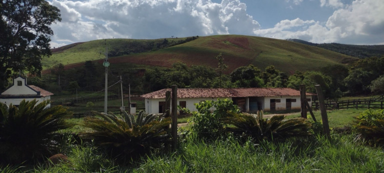 Imagem Fazenda à Venda, 100 m² em Parque Das Rosas - Roseira