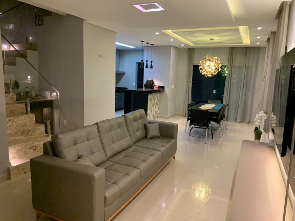 Imagem Casa com 4 Quartos à Venda, 209 m² em Jardim Cearense - Fortaleza Imagem Casa com 4 Quartos à Venda, 209 m² em Jardim Cearense - Fortaleza