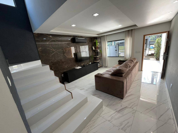 Imagem Casa com 3 Quartos à Venda, 170 m² em Itinga - Araquari