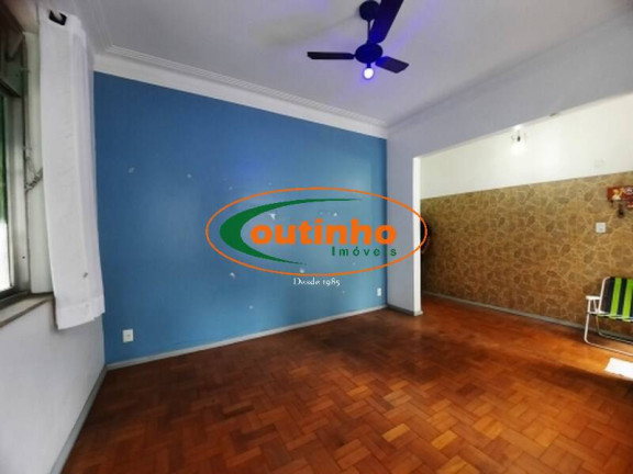 Imagem Casa com 2 Quartos à Venda, 142 m² em Estácio - Rio De Janeiro