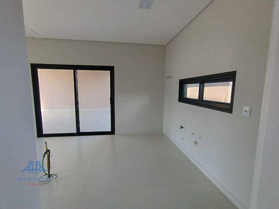 Imagem Casa com 4 Quartos à Venda, 244 m² em São João Do Rio Vermelho - Florianópolis