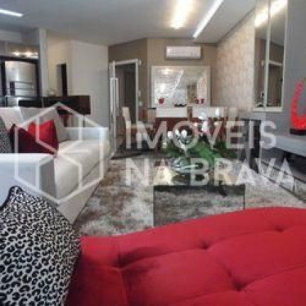 Imagem Apartamento com 3 Quartos à Venda, 129 m² em Centro - Balneário Camboriú Imagem Apartamento com 3 Quartos à Venda, 129 m² em Centro - Balneário Camboriú