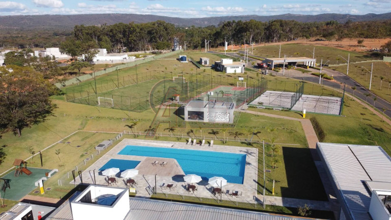Terreno à Venda, 334 m² em Alphaville - Montes Claros