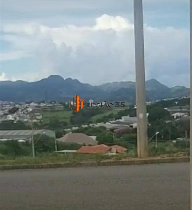 Imagem Terreno à Venda, 400 m² em Loteamento Porto Das Asas - Andradas Imagem Terreno à Venda, 400 m² em Loteamento Porto Das Asas - Andradas