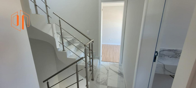 Imagem Sobrado com 3 Quartos à Venda, 104 m² em Cajuru - Curitiba