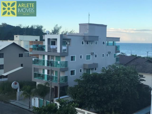 Imagem Apartamento com 2 Quartos para Alugar ou Temporada, 56 m² em Mariscal - Bombinhas Imagem Apartamento com 2 Quartos para Alugar ou Temporada, 56 m² em Mariscal - Bombinhas