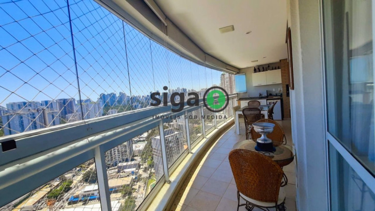 Imagem Apartamento com 3 Quartos à Venda ou Locação, 173 m² em Panamby - São Paulo