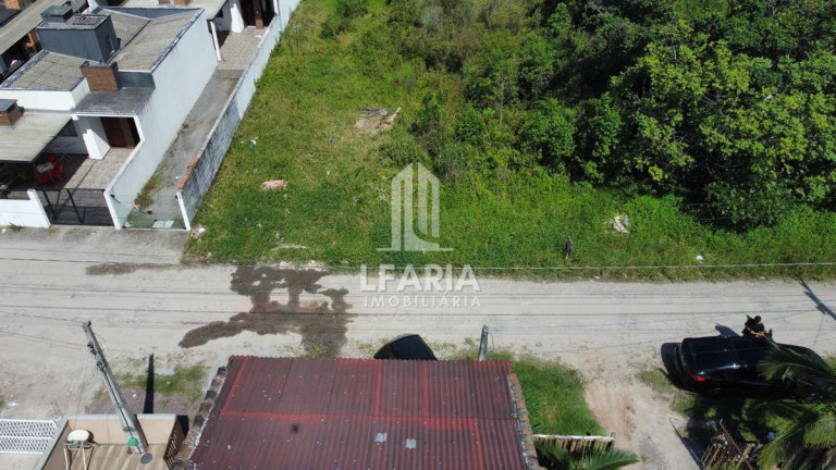 Imagem Terreno à Venda, em São José - Itapoá Imagem Terreno à Venda, em São José - Itapoá