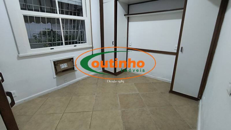 Imagem Apartamento com 2 Quartos à Venda, 70 m² em Tijuca - Rio De Janeiro Imagem Apartamento com 2 Quartos à Venda, 70 m² em Tijuca - Rio De Janeiro