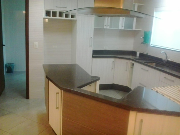 Imagem Casa com 2 Quartos à Venda, 185 m² em Cachoeira - Curitiba Imagem Casa com 2 Quartos à Venda, 185 m² em Cachoeira - Curitiba