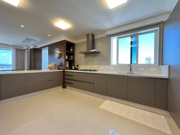 Imagem Apartamento com 4 Quartos à Venda, 316 m² em Centro - Balneário Camboriú