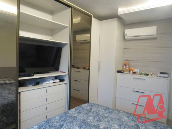 Imagem Apartamento com 3 Quartos para Alugar, 130 m² em Petrópolis - Porto Alegre Imagem Apartamento com 3 Quartos para Alugar, 130 m² em Petrópolis - Porto Alegre