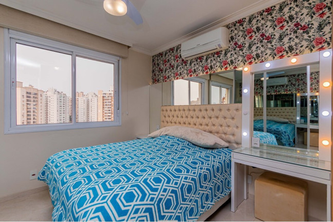 Imagem Apartamento com 3 Quartos à Venda, 82 m² em Passo Da Areia - Porto Alegre