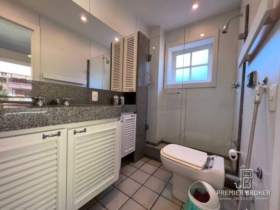 Imagem Casa com 4 Quartos à Venda, 371 m² em Comary - Teresópolis Imagem Casa com 4 Quartos à Venda, 371 m² em Comary - Teresópolis